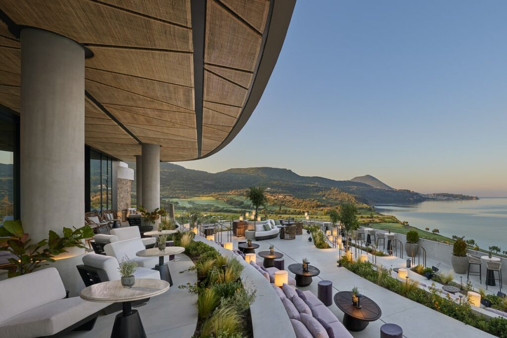 Mandarin Oriental, Costa Navarino - Three Admirals Daytime-min